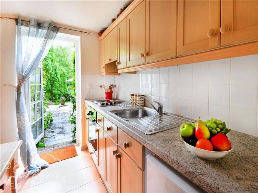Sixpenny Cottage Upwey Ngoại thất bức ảnh